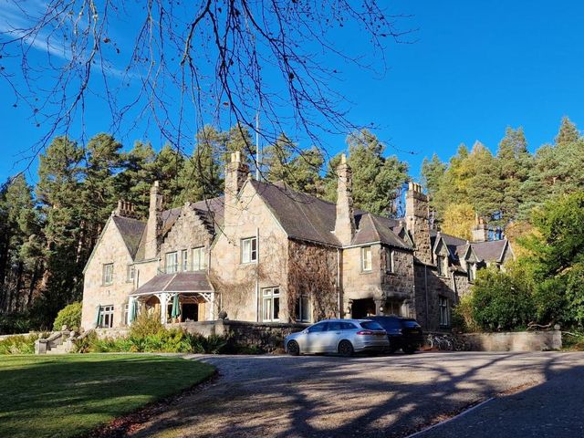 Cambus O' May Traditional Highland Hotel — 5.6 km away from Royal Deeside Aberdeenshire