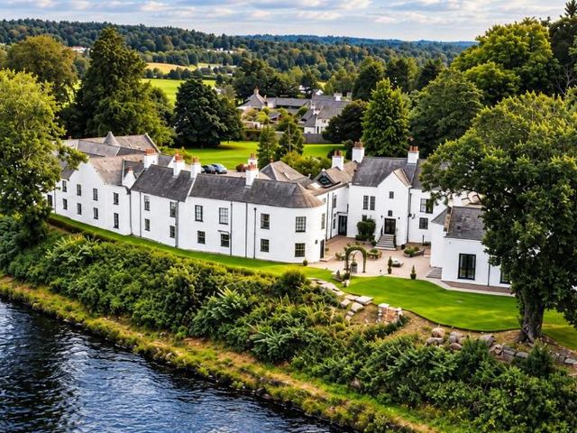 Maryculter House — 16.4 km away from Dunnottar Castle Aberdeenshire
