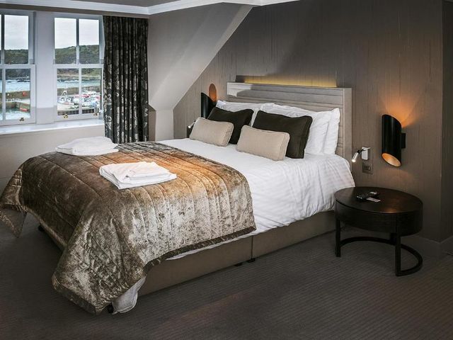 The Marine Hotel — 1.6 km away from Dunnottar Castle Aberdeenshire