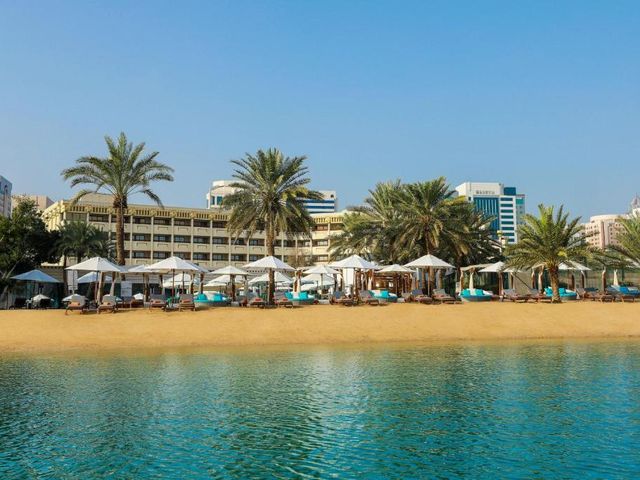 Le Meridien Abu Dhabi Resort — 4.3 km away from Louvre Abu Dhabi