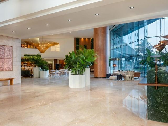 Yas Plaza Mangroves by IHG — 1.9 km away from Ferrari World Abu Dhabi