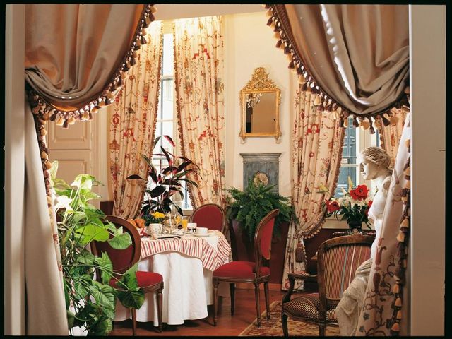 Hotel Cardinal — 800 m away from Aix Cathedral