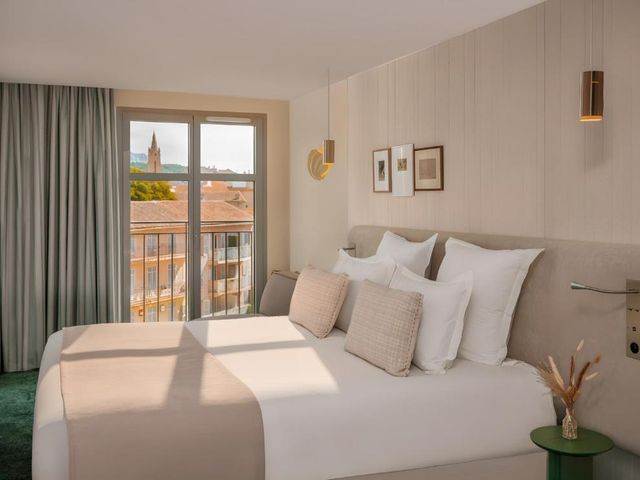 Hôtel Saint Christophe Aix en Provence Centre Ville by Germain Collection — 700 m away from Aix Cathedral