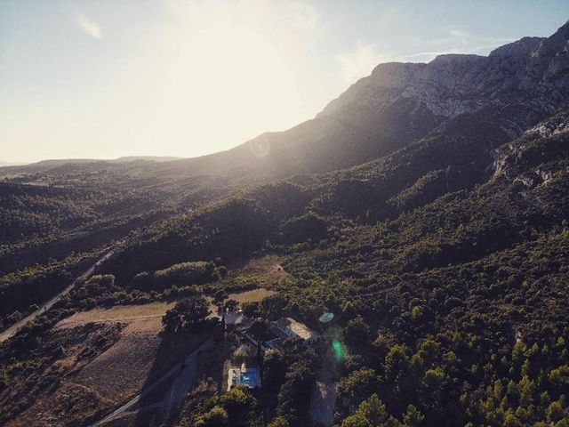 Le Relais de Saint de Ser — 1.5 km away from Mont Sainte-Victoire Aix