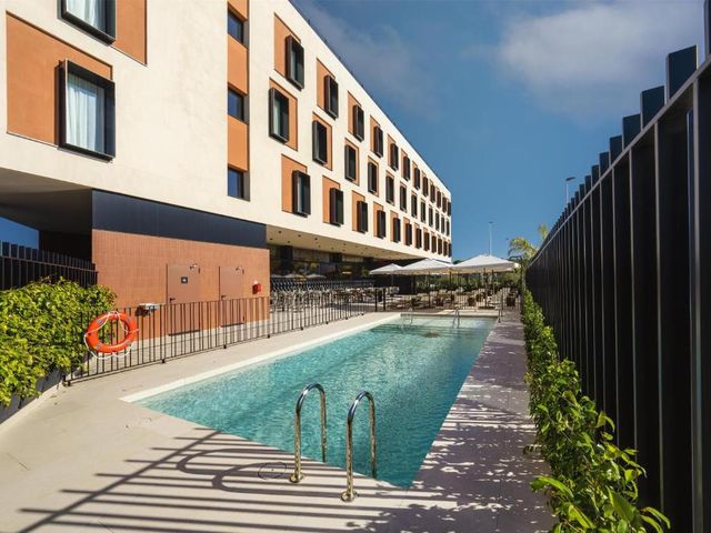 Hampton By Hilton Alicante Airport — 2.2 km from the airport