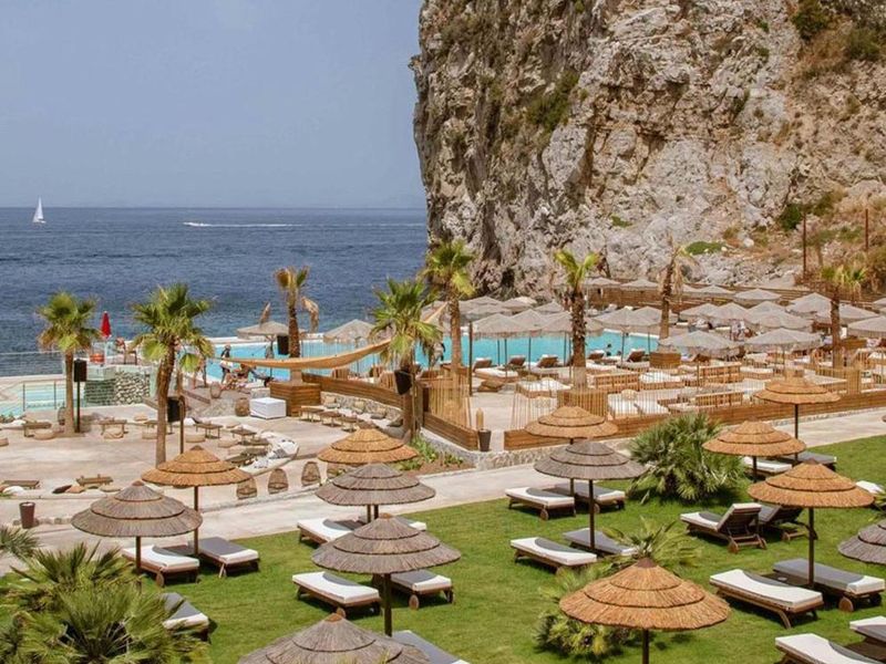 Maya Beach Resort, Amalfi