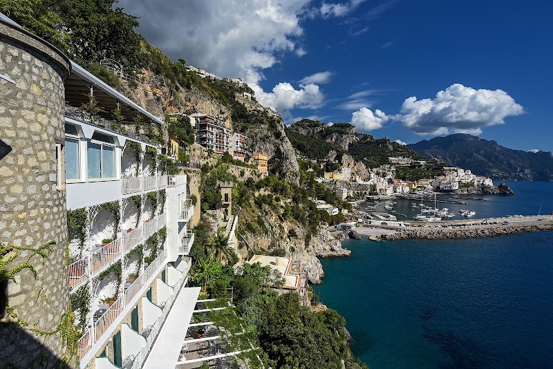 The View Hotel Amalfi — Panoramic District