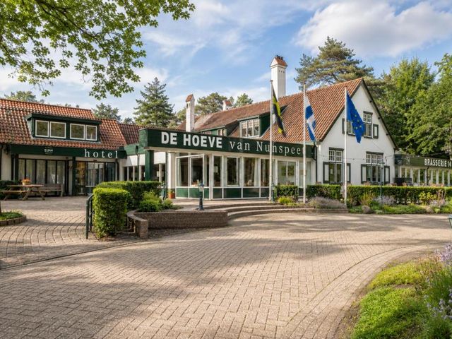 Hotel de Hoeve van Nunspeet — 7.4 km away from Lowlands Festival