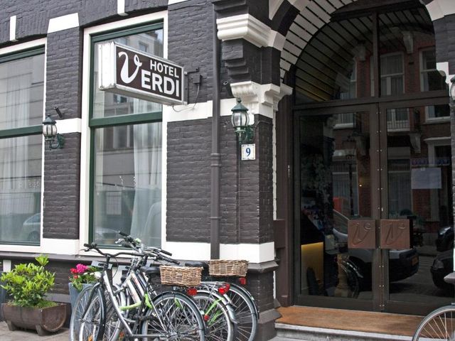 Hotel Verdi — 300 m away from Van Gogh Museum