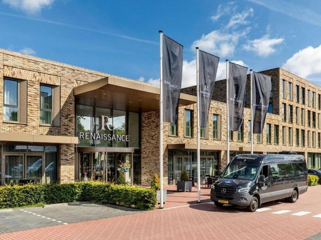 Renaissance Amsterdam Schiphol Airport Hotel — 3.2 km from the airport