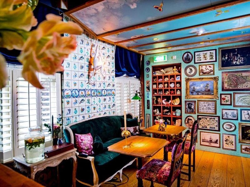 Rosalia's Menagerie Cocktail bar & InnUpstairs, Amsterdam