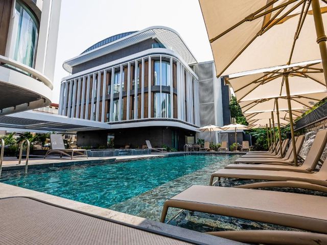 Four Hills Hotel — 1.1 km away from Konyaalti Beach Antalya