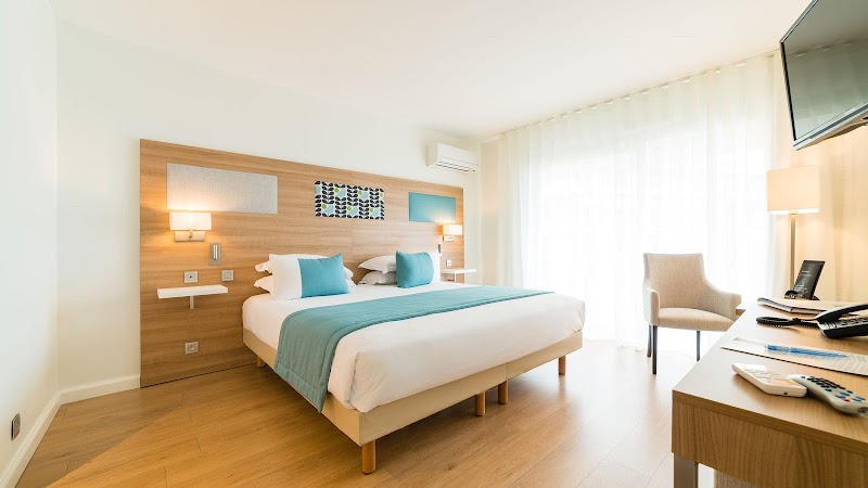 Hotel Helios — Cap d'Antibes