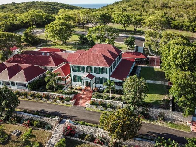 Weatherills Hotel — 5.3 km from the airport