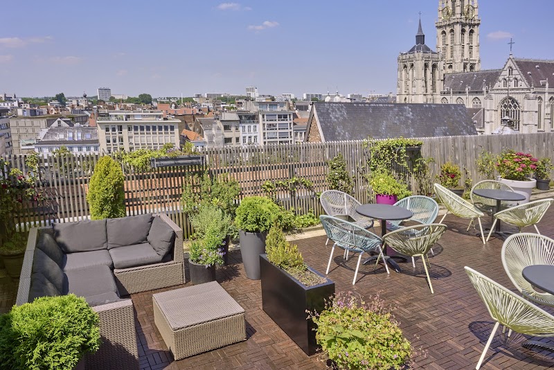 Hilton Antwerp Old Town — Groenplaats