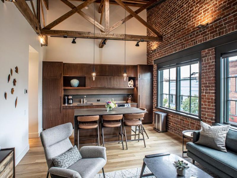 Elevation Lofts Hotel — Downtown Asheville
