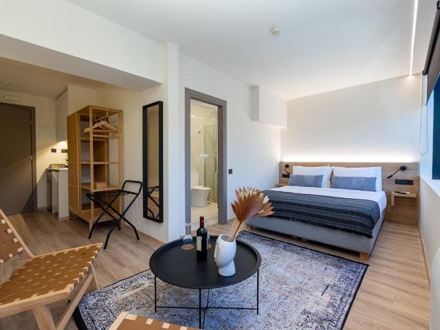 Athens Airport Living spaces — 4.8 km from the airport