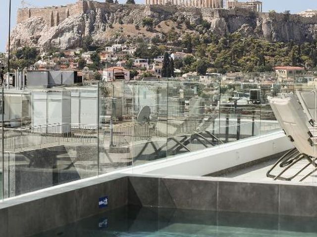 NYX Esperia Palace Hotel Athens by Leonardo Hotels — 250 m away from University of Athens