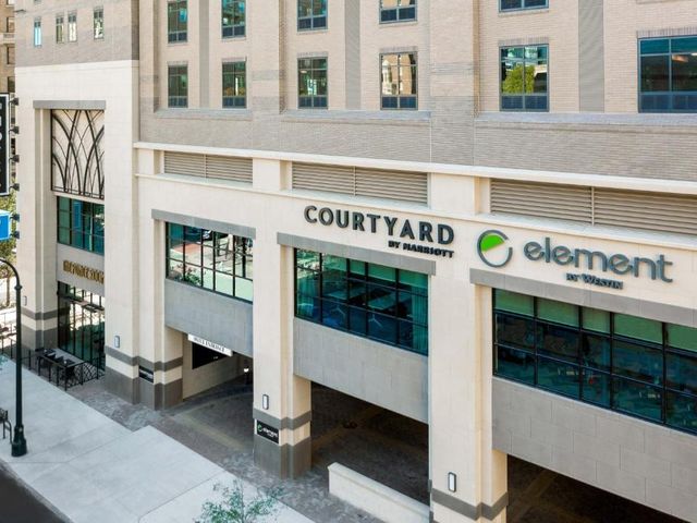 Element by Marriott Atlanta Midtown — 1.1 km away from Georgia Tech