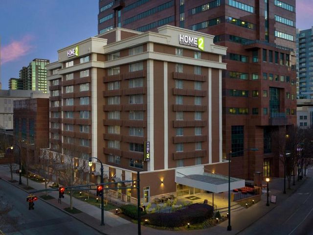 Home2 Suites by Hilton Atlanta Midtown — 1 km away from Georgia Tech