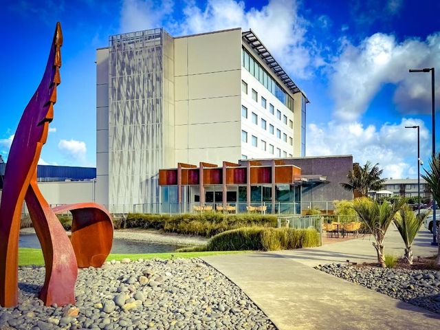 JetPark Auckland Airport Hotel — 3 km from the airport