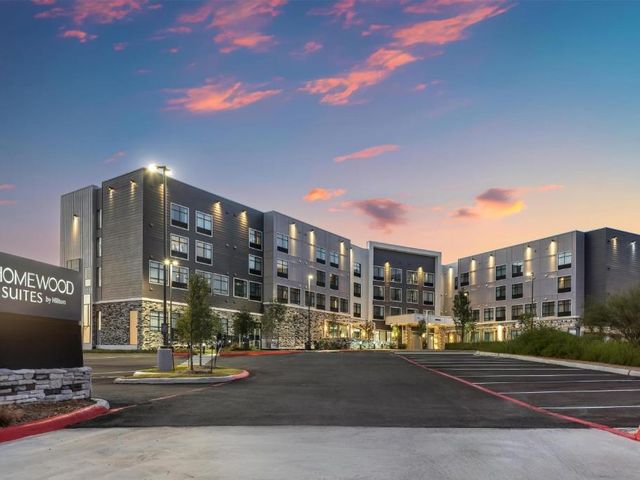 Homewood Suites By Hilton Austin Airport — 10.6 km away from Circuit of the Americas