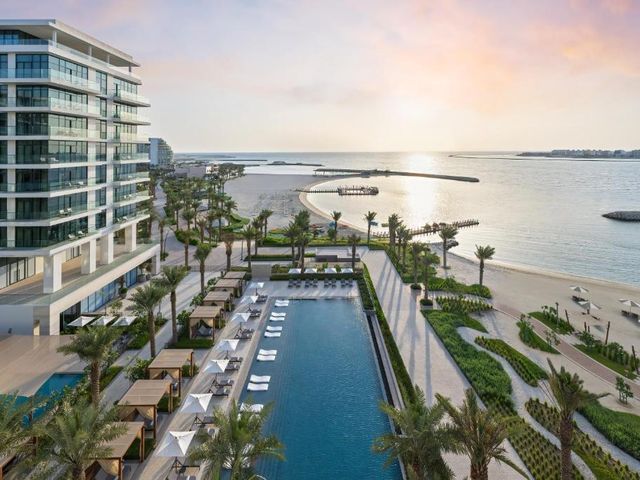 Address Beach Resort Bahrain — 3.9 km from the airport