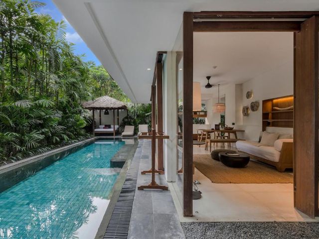 Bisma Eight Villas — 250 m away from Ubud Sacred Monkey Forest