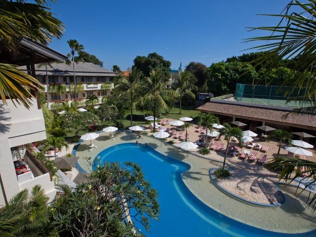 Blu-Zea Resort by Double-Six — 400 m away from Seminyak Beach