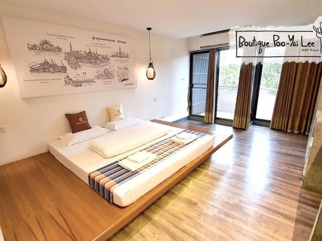 Boutique Poo-Yai Lee — 600 m away from Chatuchak Weekend Market