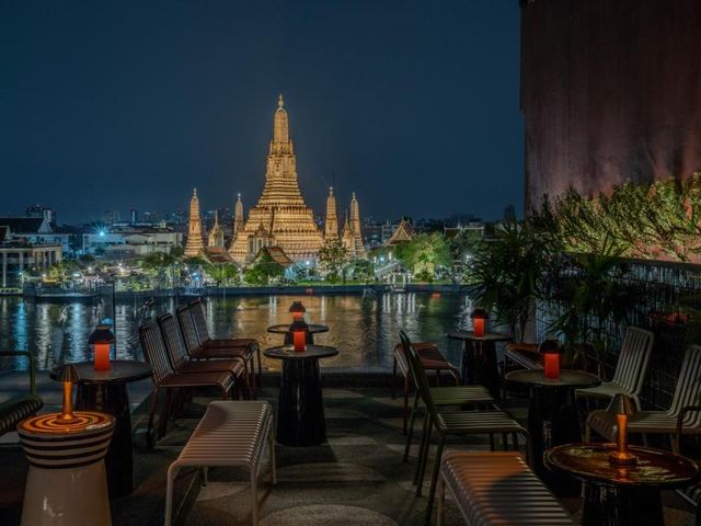 Inn a day — 250 m away from Wat Pho