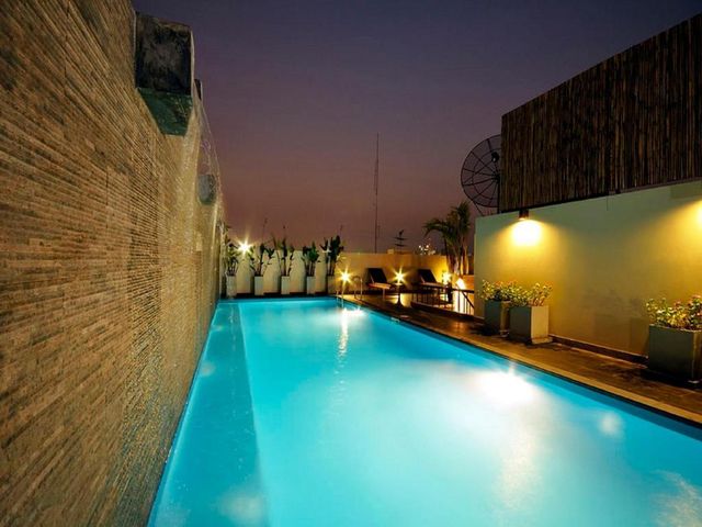 Sleep Withinn — 150 m away from Khao San Road