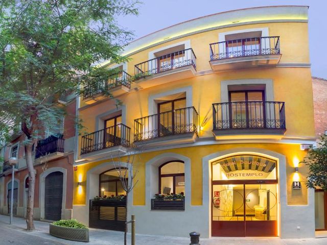Boutique Hostemplo Sagrada Familia — 250 m away from Sagrada Familia