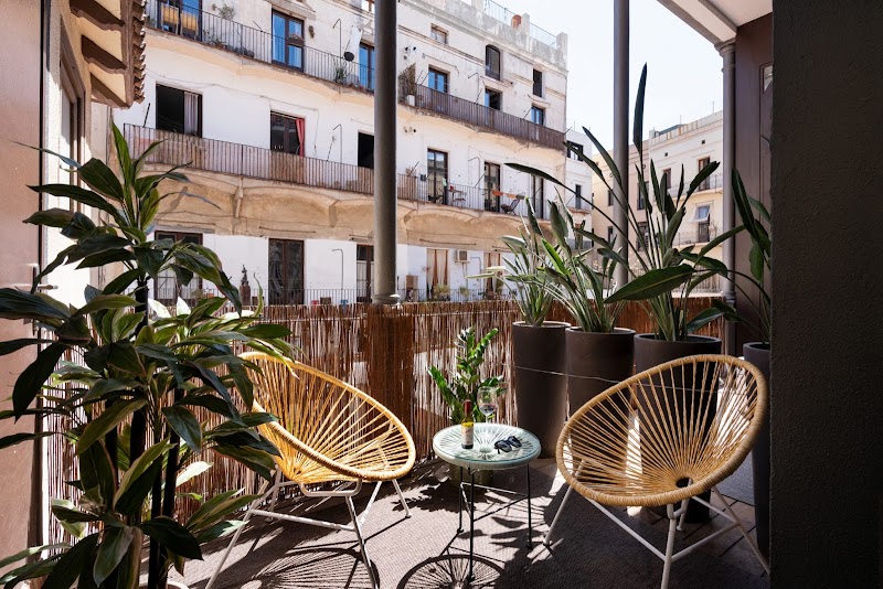 Chic & Basic Born — El Born / Sant Pere