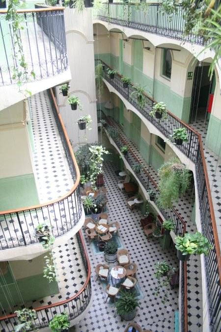 Hotel Peninsular — El Raval