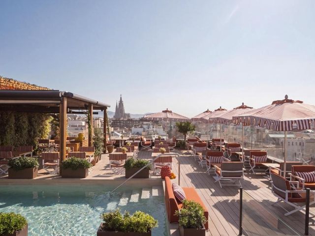 Majestic Hotel & Spa Barcelona GL — 200 m away from Casa Batllo