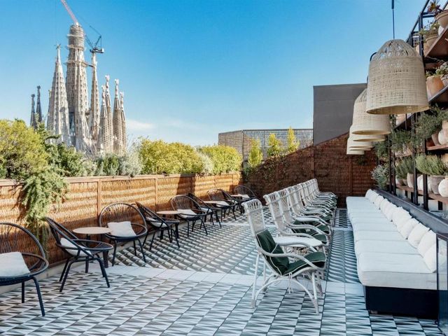 Radisson Blu 1882 Hotel, Barcelona Sagrada Familia — 450 m away from Sagrada Familia