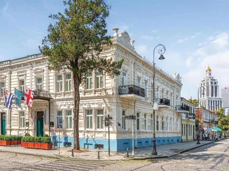 Boulevard Hotel Batumi — Old Boulevard