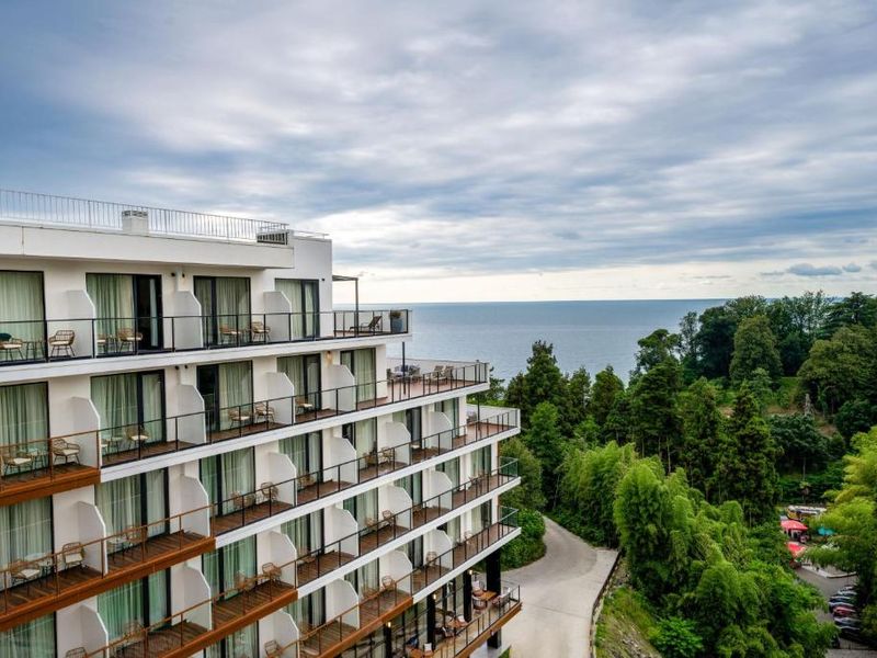 Greenwood Hotel Restaurant & Spa — Batumi