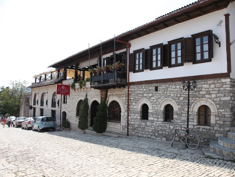 Best Hotels with Views in Berat 2026