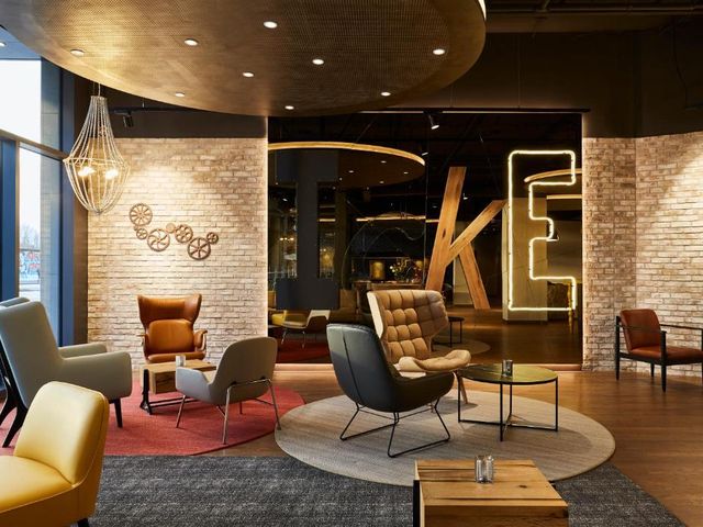 Hotel Indigo Berlin - East Side Gallery by IHG — 150 m away from East Side Gallery