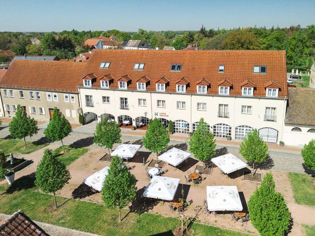 Hotel Landhaus Wörlitzer Hof — 9.8 km away from Melt Festival