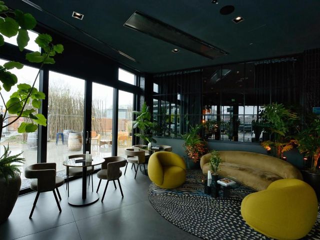 Hotel ROMY by AMANO — 250 m away from Berlin Hauptbahnhof