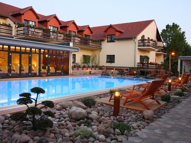 Hotel Zum Stein Wellness & Genuss Resort — 9 km away from Melt Festival