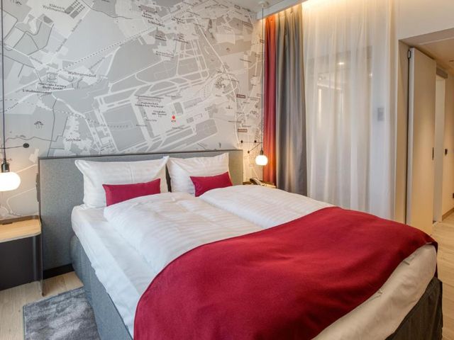 IntercityHotel Berlin Airport BER Terminal 1 & 2 — 250 m from the airport