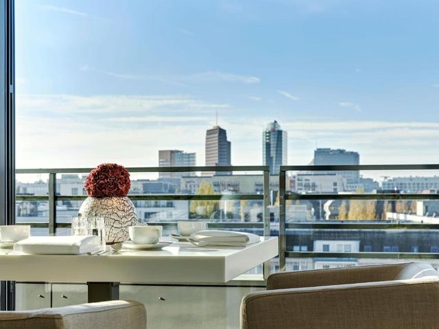 The Mandala Suites — 1.2 km away from Berlinale (Berlin International Film Festival)