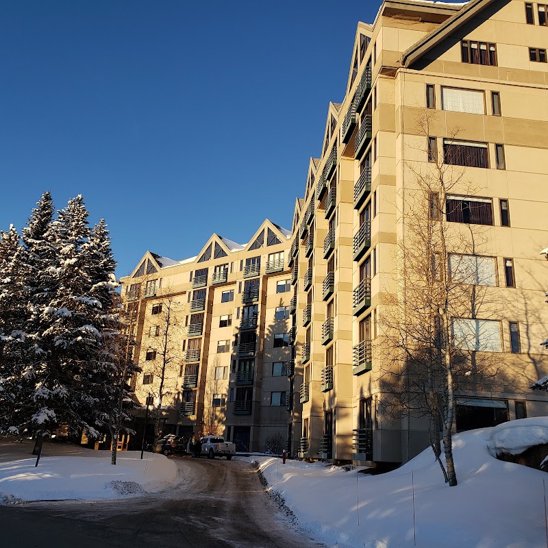 Huntley Lodge at Big Sky Resort — Big Sky Mountain Village