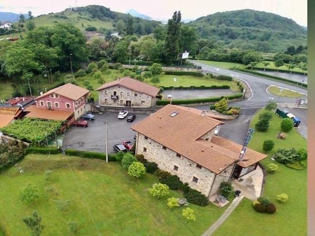 Hotel Artetxe — 4.3 km from the airport