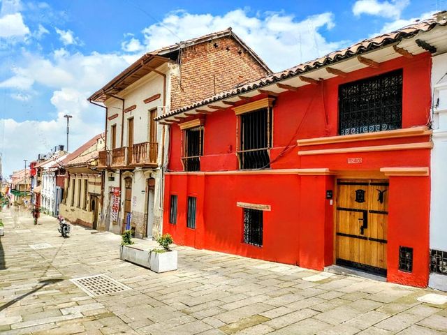 Apartaestudios La Candelaria — 200 m away from La Candelaria