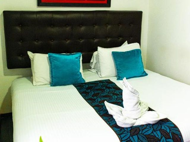 Hotel Central House a 5 min de la Embajada Americana — 700 m away from National University of Colombia